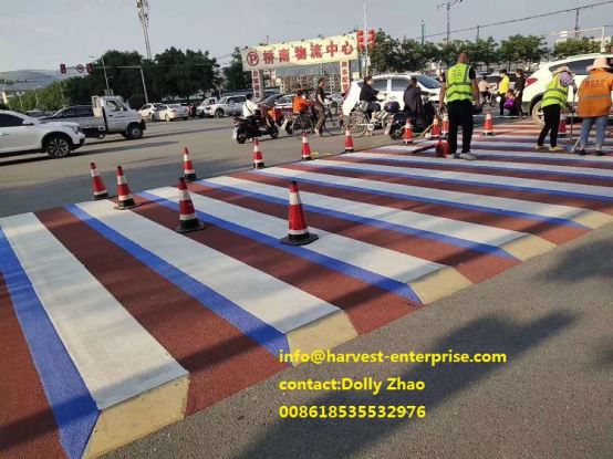Superfície antilliscant de colors a la cruïlla